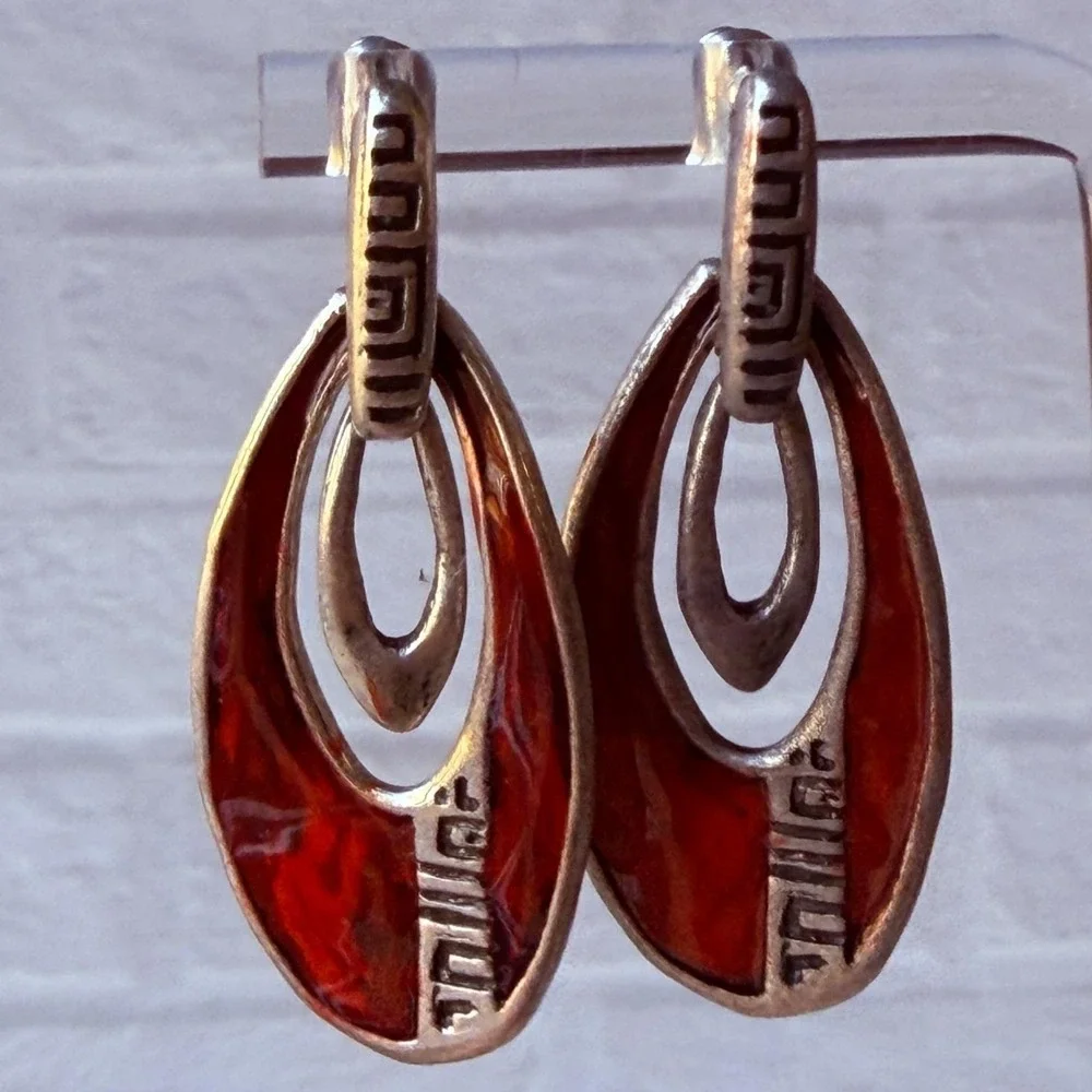 Vintage 1990s Chico's Red Jointed Statement Dangle Earrings Modernist Pierced‎